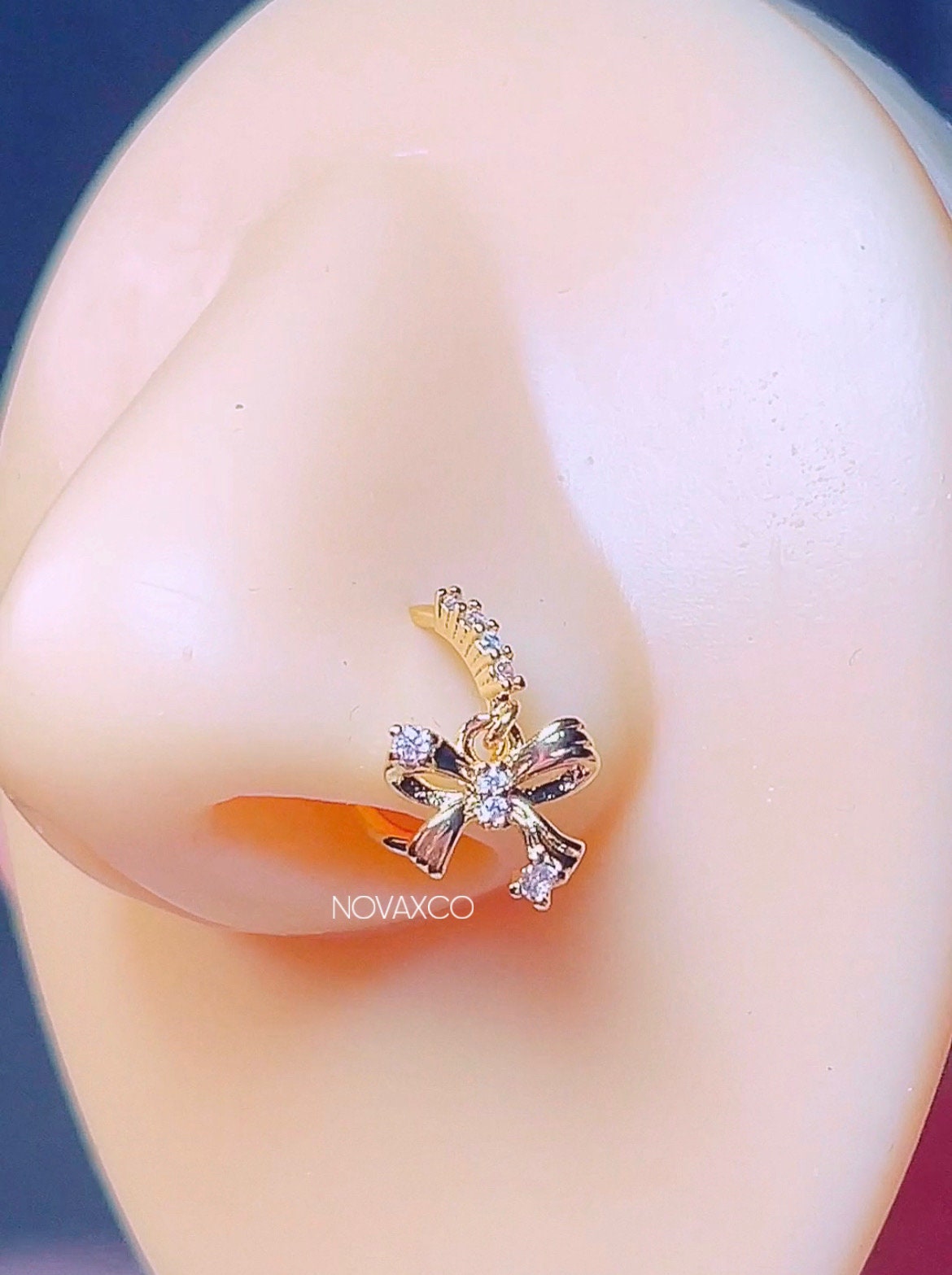 L Pin Bow Nose Stud