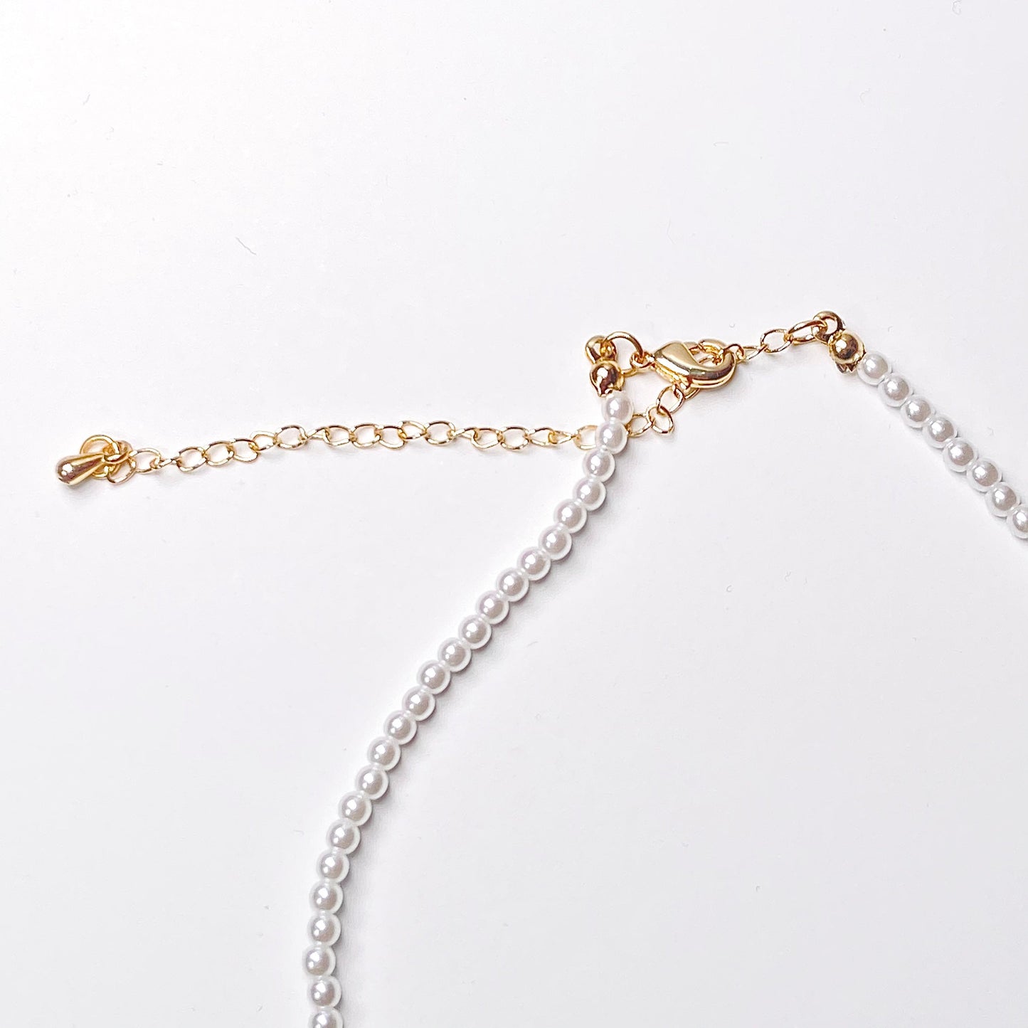 dainty pearl heart necklace
