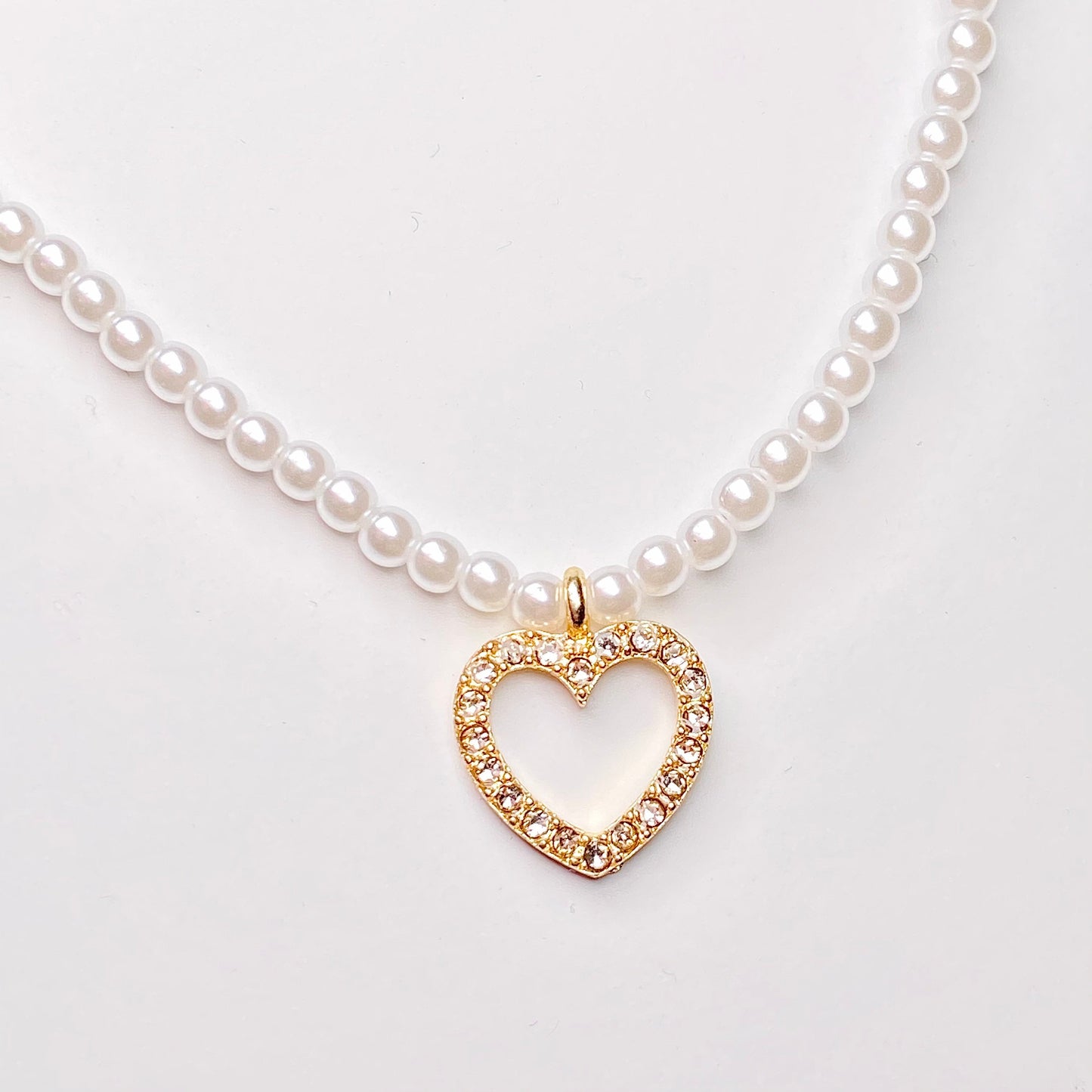 pearl beads dainty heart necklace