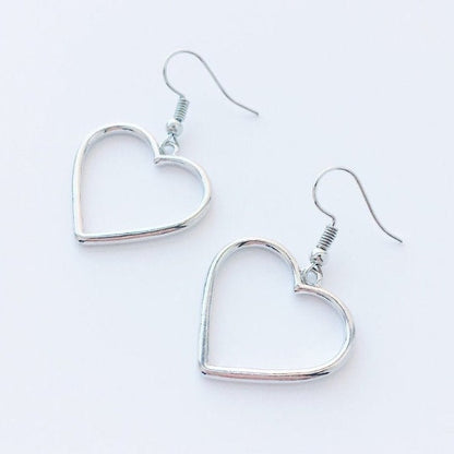 Dainty Heart Hoop Earrings
