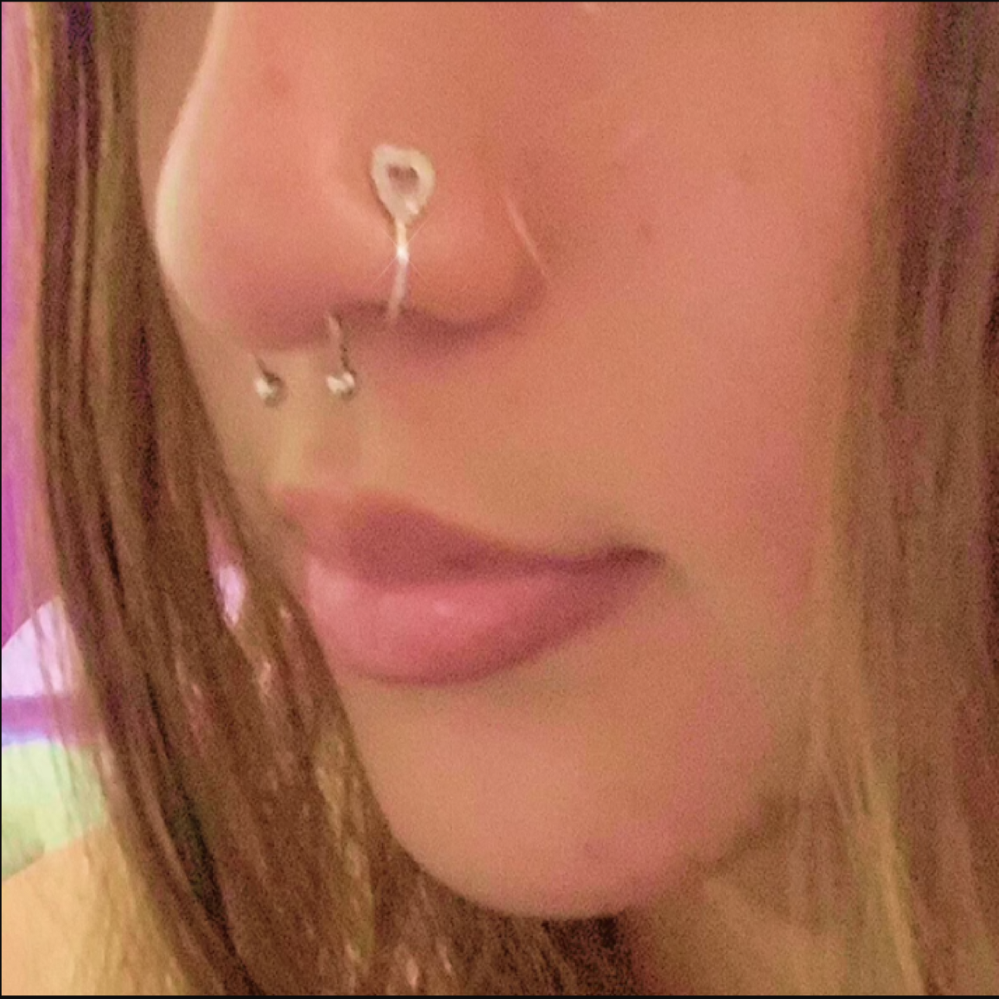 Open heart nose cuff in silver 